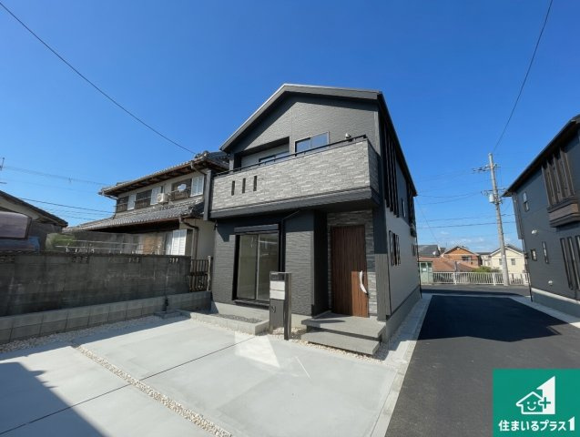 ★29(土)30(日)現地見学可能！★草津市上笠　全3邸の前面道路含む現地写真|周辺は閑静な住宅街！前面道路広々で車の出し入れも便利です。駐車が苦手な方でも安心して車庫入れできます！