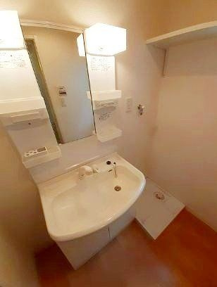 ＡｒｔＢｒｕｔ中落合の洗面所