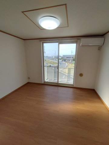 ヴィオラ　Bの居間・リビング