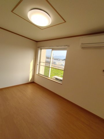 ヴィオラ　Bの居間・リビング