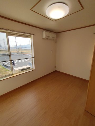 ヴィオラ　Bの居間・リビング