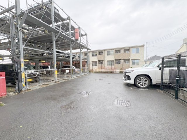ソルフィエスタつきみ野レジデンステラスの駐車場|共用部・駐車場