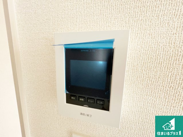 ★草津市上笠　新築一戸建ての防犯設備|カラーモニターインターホン！声だけでなく来訪者の姿や顔がモニターで確認できるので、小さなお子様がいらっしゃるご家庭でも安心できます！