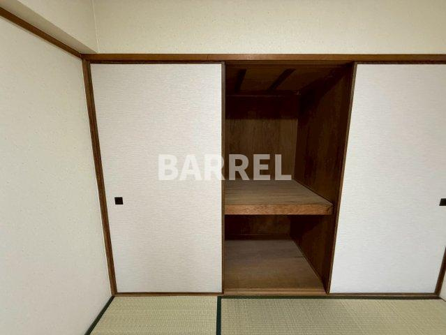 日興千里台スカイタウンB棟の収納