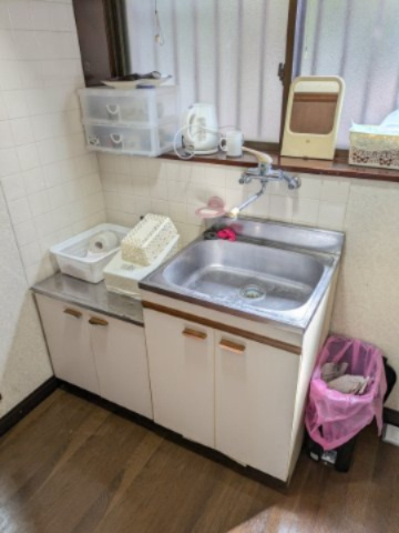 【キッチン】 | 大網白里市南横川　店舗付住宅 | 1階　水回り