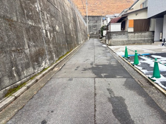 【前面道路含む現地写真】 | 西区己斐大迫2丁目【限定1棟】（新築未入居） | 前面道路４ｍ