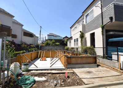 【外観】 | 鷺宮４丁目～「鷺ノ宮」駅８分・全部屋南向き～