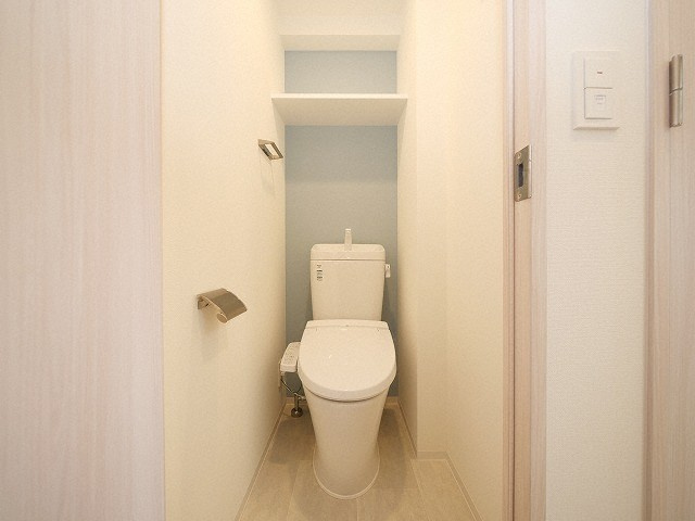 大阪市淀川区宮原２丁目の賃貸マンションのトイレ