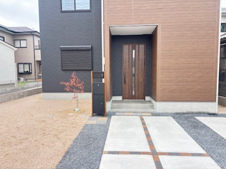 【玄関】 | 廿日市市大野1丁目　NO1【外構工事込み】 | 宅配ボックス設置