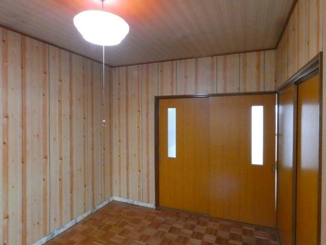 菅マンションの洋室