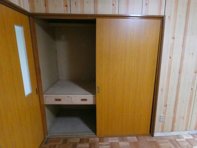 菅マンションの収納