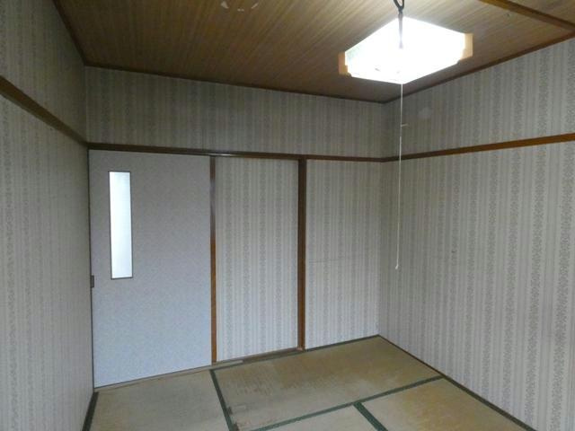 菅マンションの和室
