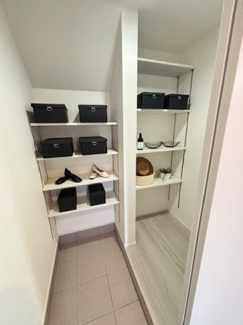 【収納】 | 廿日市市大野字水口全2区画　NO1 | ☆玄関に繋がるシューズインクローゼット☆