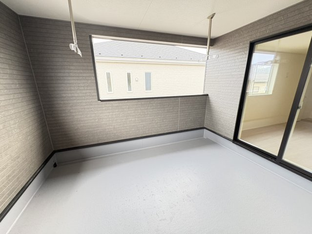 新築戸建　富士市入山瀬第9全2棟　1号棟のバルコニー