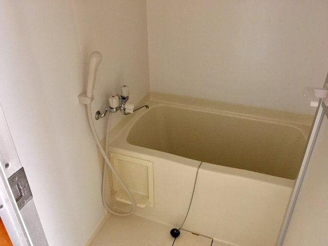 ケイ・ヒーロービルの浴室