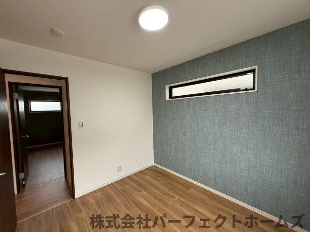 東中振1丁目戸建の洋室|使い勝手のいい洋室です