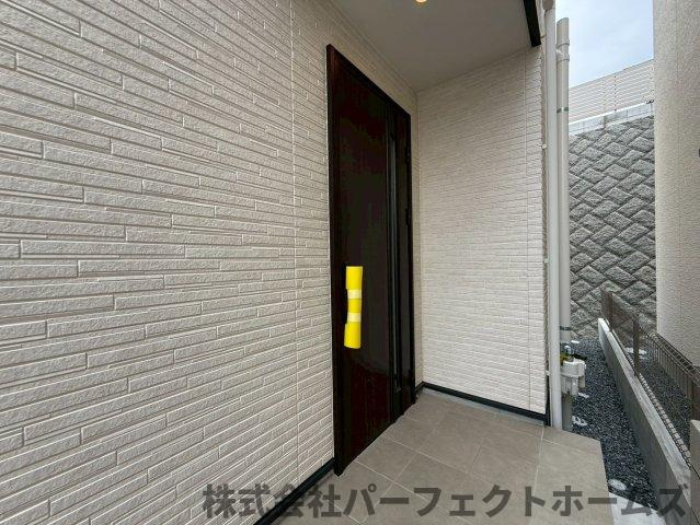 東中振1丁目戸建の玄関|シンプルで使いやすい玄関です