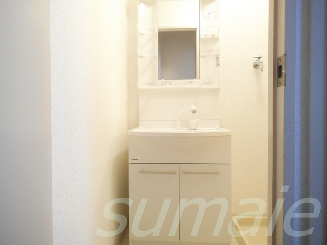 ヴェルメゾン赤羽の洗面所|独立洗面台です☆