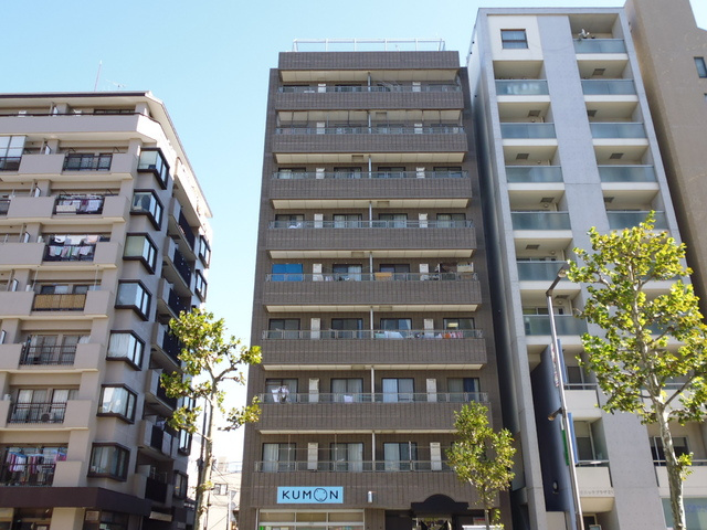 ヴェルメゾン赤羽の外観|タイル張りのオートロックマンション！