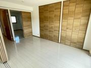 クラウン　ウエストの居間・リビング