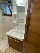 クラウン　ウエストの洗面所