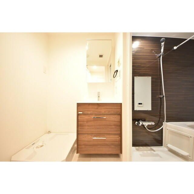 フォルスクラス駒込西ケ原の独立洗面台