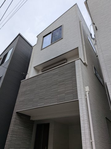 三好2丁目戸建ての外観