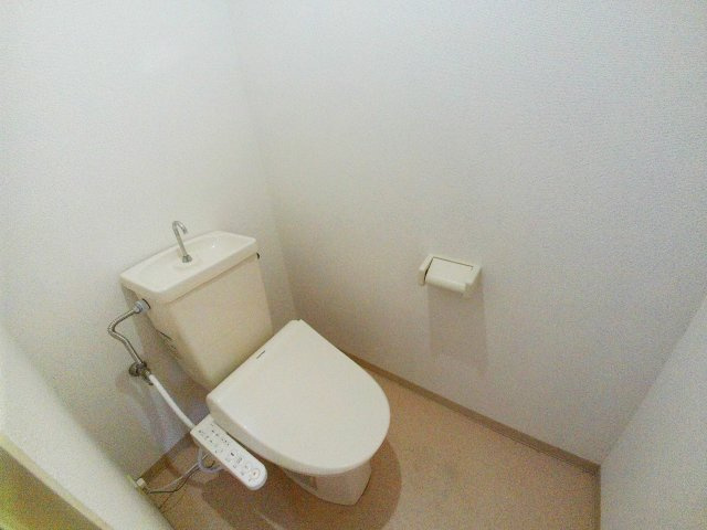 ハイム篠のトイレ|落ち着いたトイレです