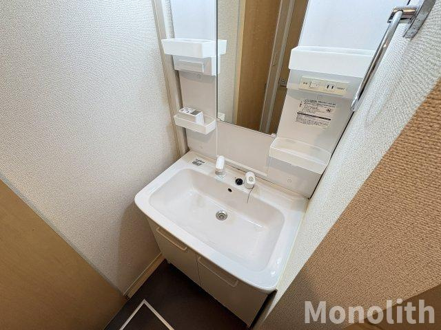 プラストサイドの洗面所