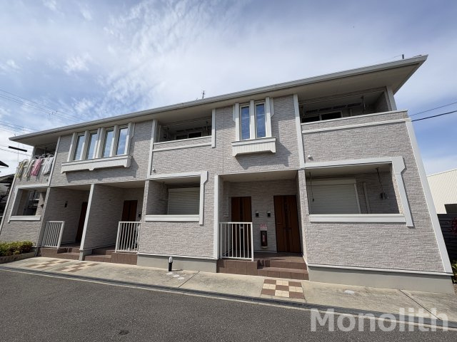 プラストサイドの外観