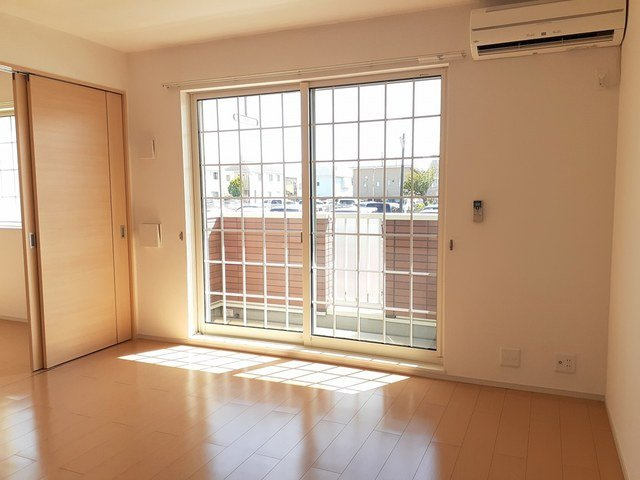 ヴァンベールⅡの居間・リビング