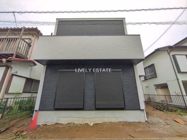 越谷市西方1丁目 新築分譲住宅の外観