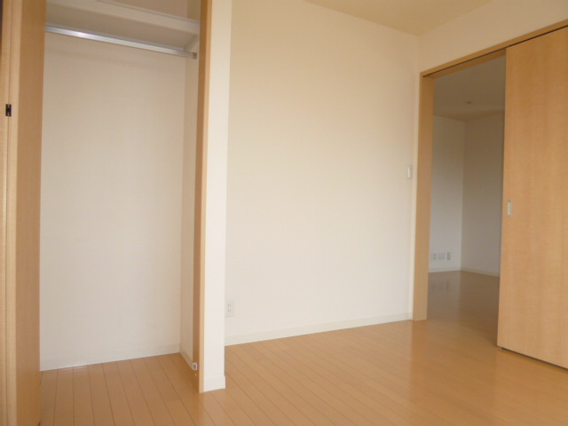 メゾンひかりＡの洋室
