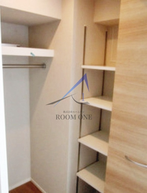 Ｈａｕｓ　Ｆｒｉｅｄｅのその他