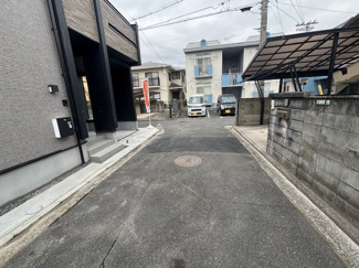 【前面道路含む現地写真】 | 佐伯区美の里2丁目【全2区画】No2 | 前面道路4ｍ