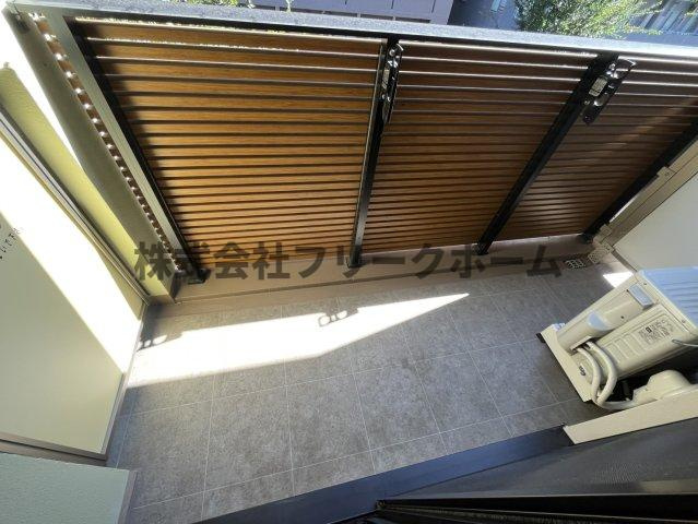 LumiCourt　MITAKAのバルコニー