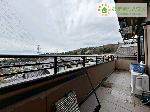 日立市滑川本町3丁目のバルコニー|バルコニーはあなただけの花火会場。色とりどりの花火が夜空を彩ります。