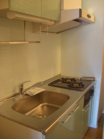 ミッツ・メロディアのキッチン|2口システムキッチン完備