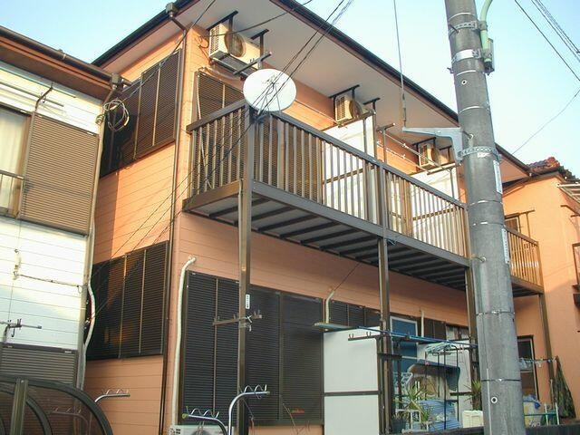 コーポナツミの外観