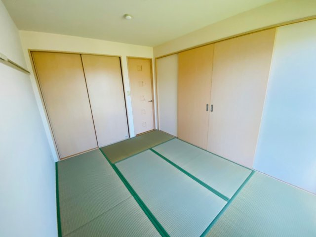 ヒルグレイスA棟の内装|※同建物、別部屋画像