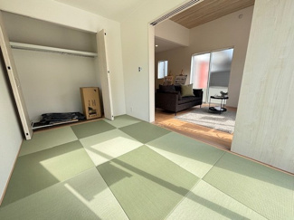 【和室】 | 廿日市市阿品台１　（阿品東電停）【全2区画】NO2　平屋 | 収納付きでお部屋がスッキリ広く使えます。