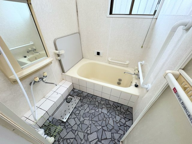 【浴室】 | 片縄北7丁目中古戸建