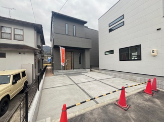【外観】 | 安佐南区伴東5丁目（AL伴駅）【全6棟】NO6　 | アストラムライン伴駅まで徒歩5分☆☆伴東小学校まで徒歩11分☆伴中学校まで徒歩24分☆ゆめマート徒歩8分☆フレスタ徒歩23分☆土地43.4坪☆前面道路4ｍ