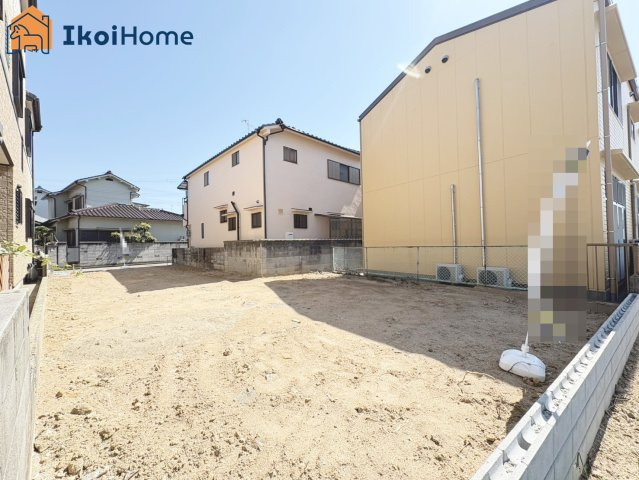 明石市大久保町森田　土地の外観|JR「西明石」駅徒歩20分！建築条件無！両面道路で通風・陽当り良好・開放的♪更地につき解体費用不要！