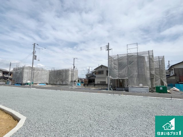 姫路市西庄　第4期　新築一戸建ての前面道路含む現地写真|現在建築中！落ち着いた街並みで新生活を始めることが出来そう！周辺の物件も併せてご紹介させて頂きます！

