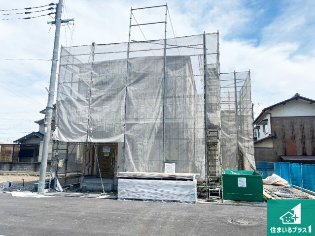 姫路市西庄　第4期　新築一戸建ての外観|周辺は落ち着いた街並みの住宅地！子育てがしやすい住環境です！まだ未完成ですが、現地でしかわからない事もございます。是非一度ご覧ください。
