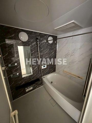 オーヴィジョン三芳の浴室