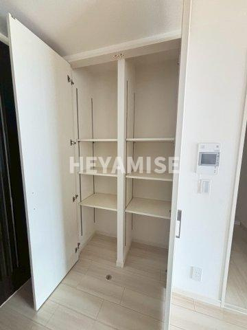 オーヴィジョン三芳の収納