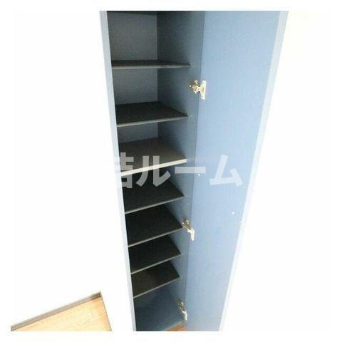 板橋区宮本町のアパートの玄関