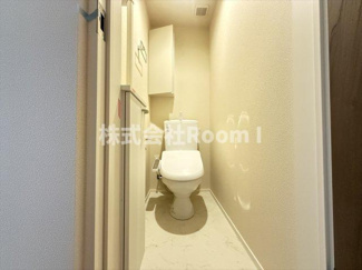 【トイレ】 | BORIKIひがしおおさか・ウエスタンハイツ１８ | 清潔感のあるトイレです